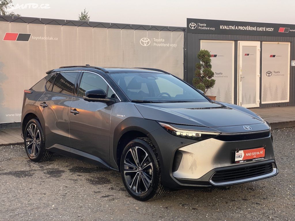 Toyota bZ4X, EV, Executive, ČR-1m, záruka